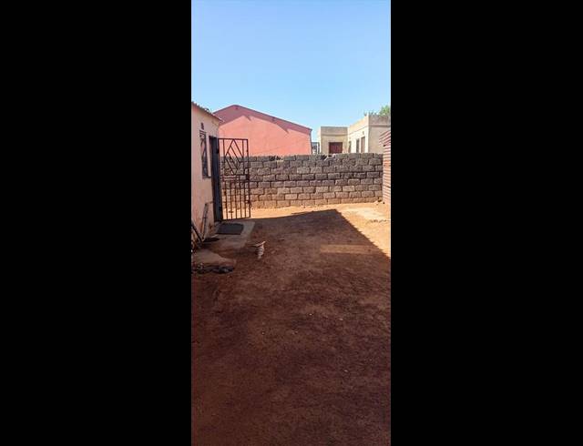 2 BEDROOM HOUSE FOR SALE IN PALM RIDGE